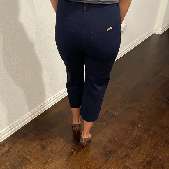 ST. JOHN Blue Cropped Leg Pants Size 10 - Picture 3 of 9